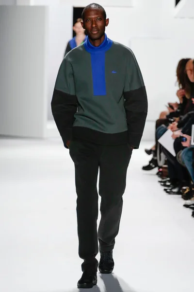 Look 33